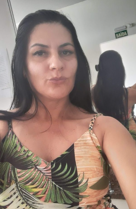Leonor Y.